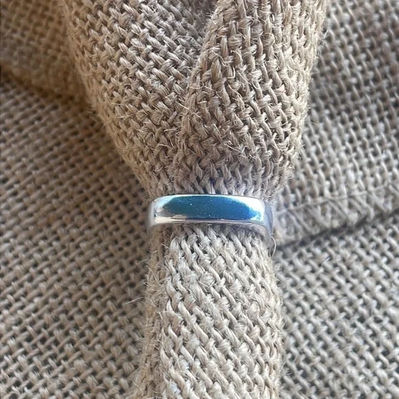 Sliver 925 Sterling Silver Square Circle Ring Size 8